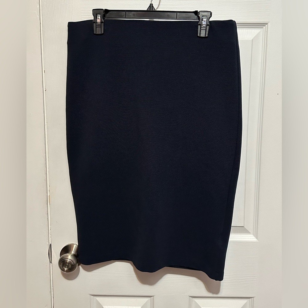 Navy pencil skirt